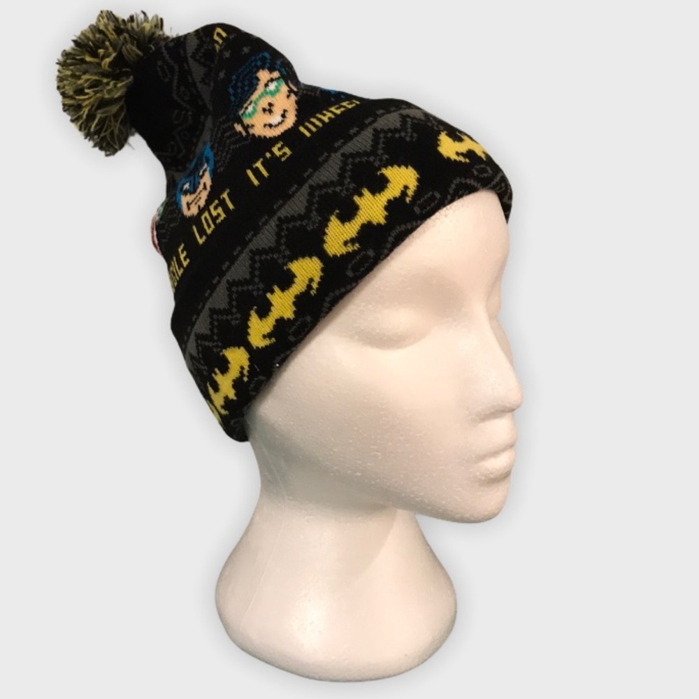 #41 DC Comics Beanie Black with Batman Jingle Bells